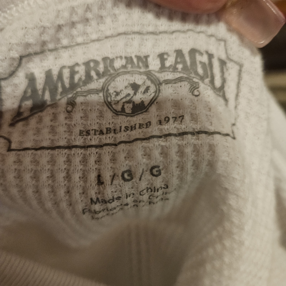 American Eagle Outfitters White Long Sleeve Tee with Red Print - Picture 7 of 7